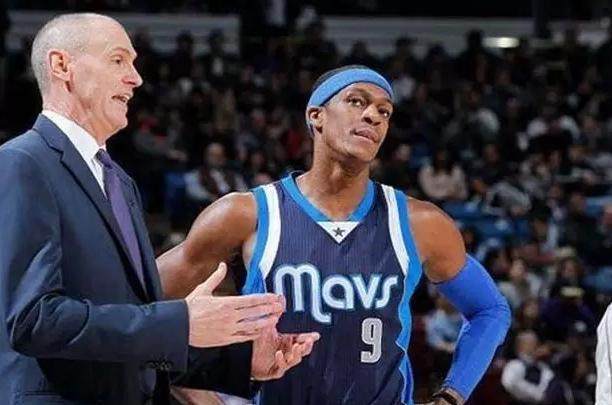 火箭需要在 火箭需要在