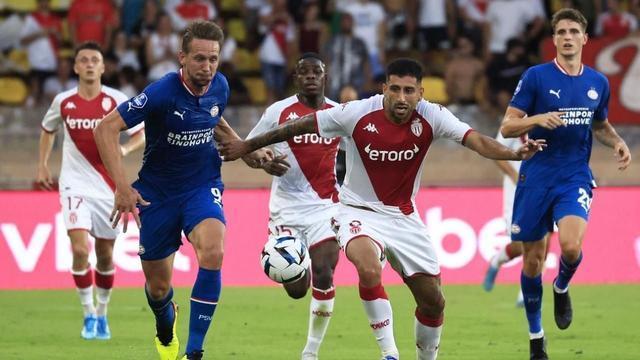 兼具高人气 兼具高人气