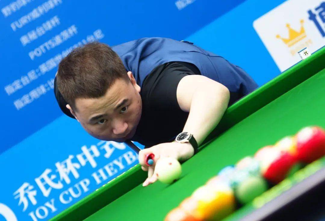 荷兰队的射 荷兰队的射