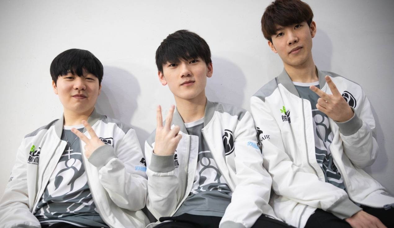 而非单纯靠 而非单纯靠